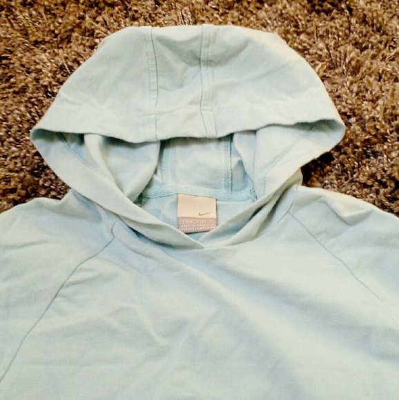 🎈Nike robin's egg blue hoodie - Picture 2 of 5